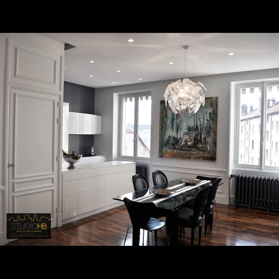 Appartement Rich-Fouilh - Réhabilitation complète media 1