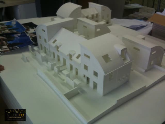 Réalisation de 8 maisons et de 6 appartements - MONTAIGNE IMMOBILIER media 14