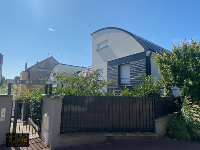 Réalisation de 8 maisons et de 6 appartements - MONTAIGNE IMMOBILIER media 34