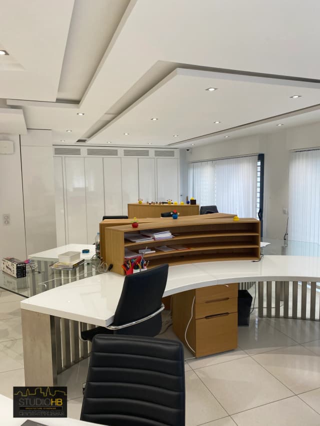 Conception et fabrication de mobilier media 3