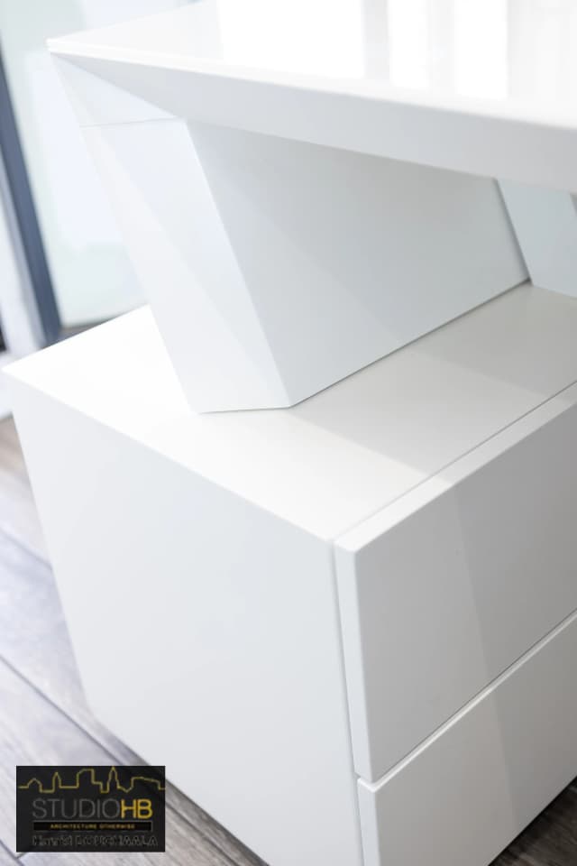 Conception et fabrication de mobilier media 8